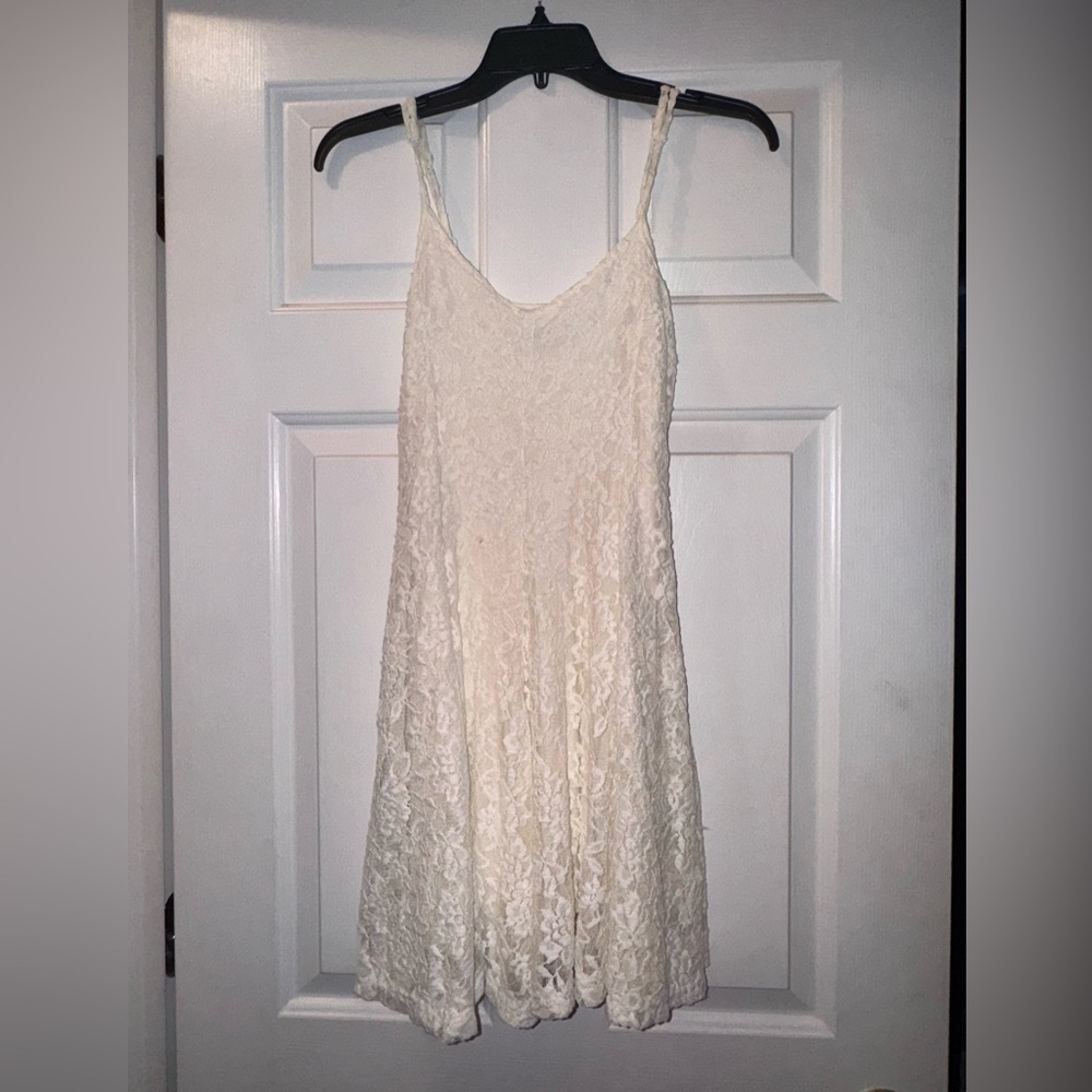 American Eagle Outfitters Cream Lace Dress
